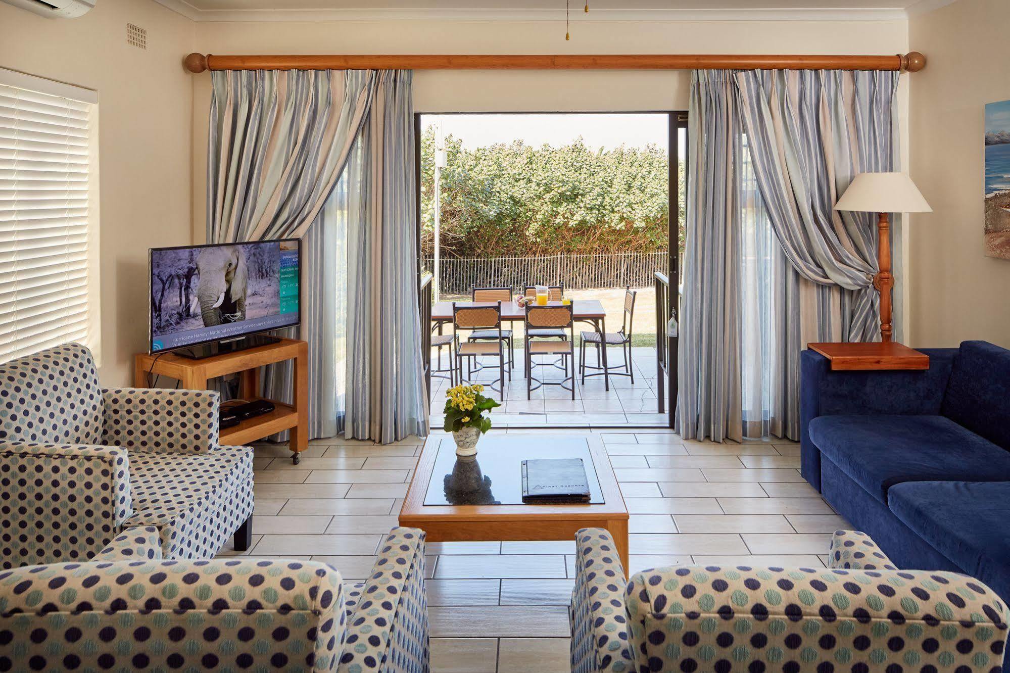 First Group Club Hacienda Apartment Shelly Beach Bagian luar foto