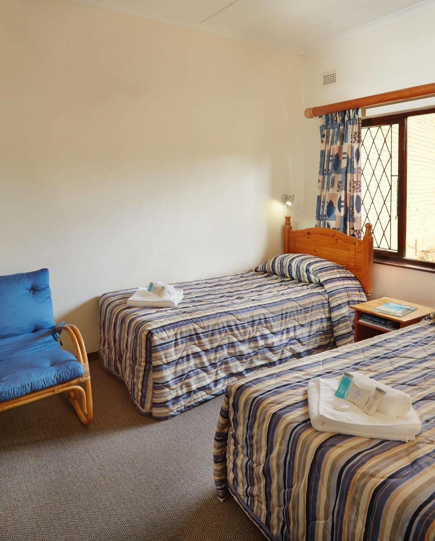 First Group Club Hacienda Apartment Shelly Beach Bagian luar foto