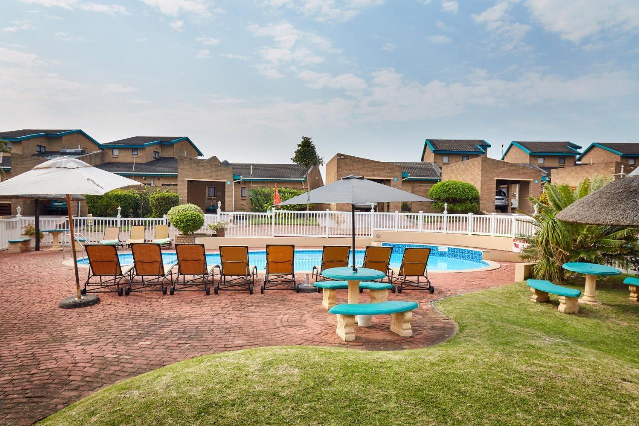 First Group Club Hacienda Apartment Shelly Beach Bagian luar foto